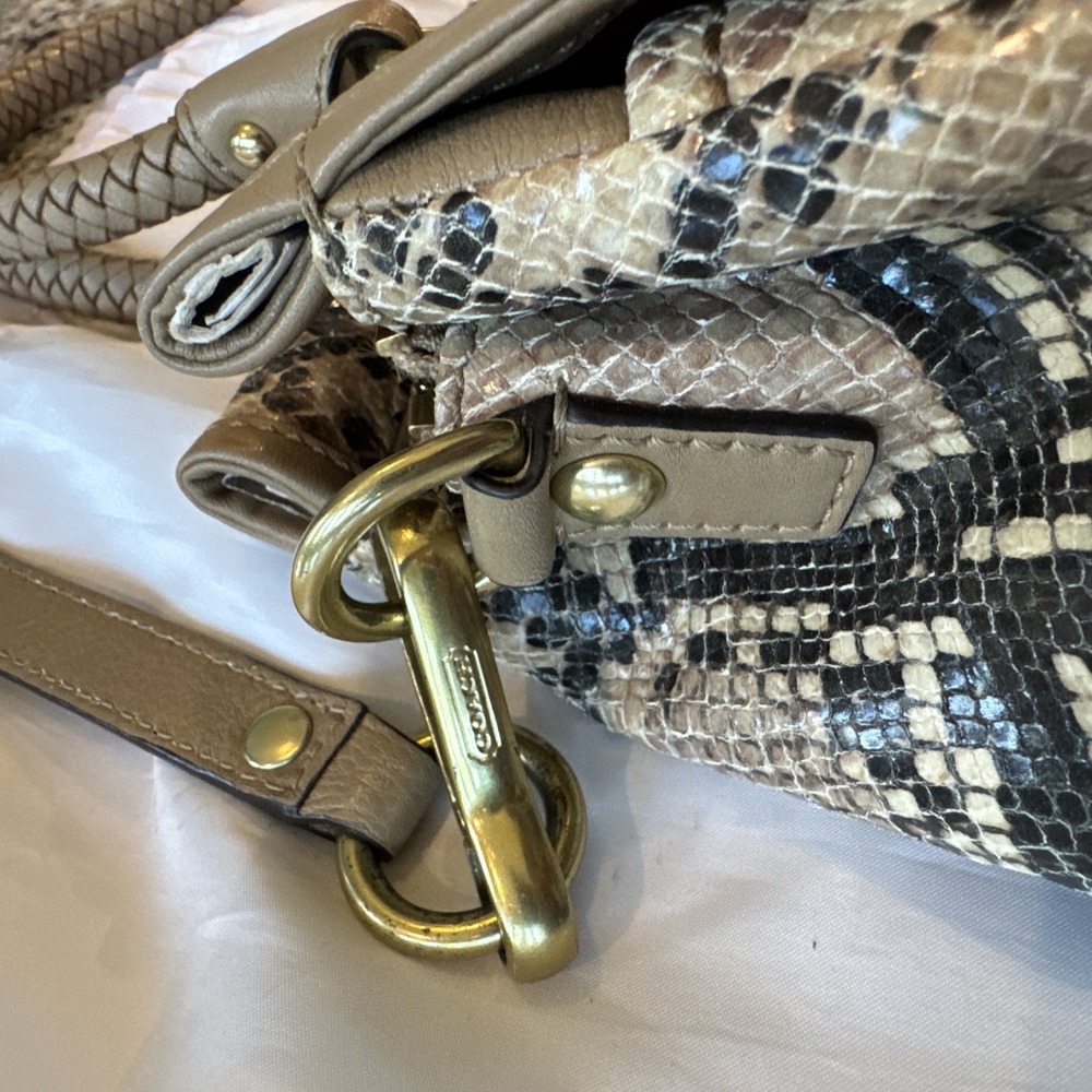 Authentic COACH Madison Flap Carryall #19638 Embossed‎ Python Leather + Wallet - Picture 7 of 16